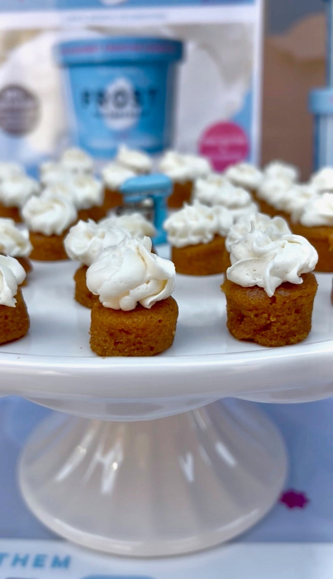 Pumpkin Mini Cupcakes