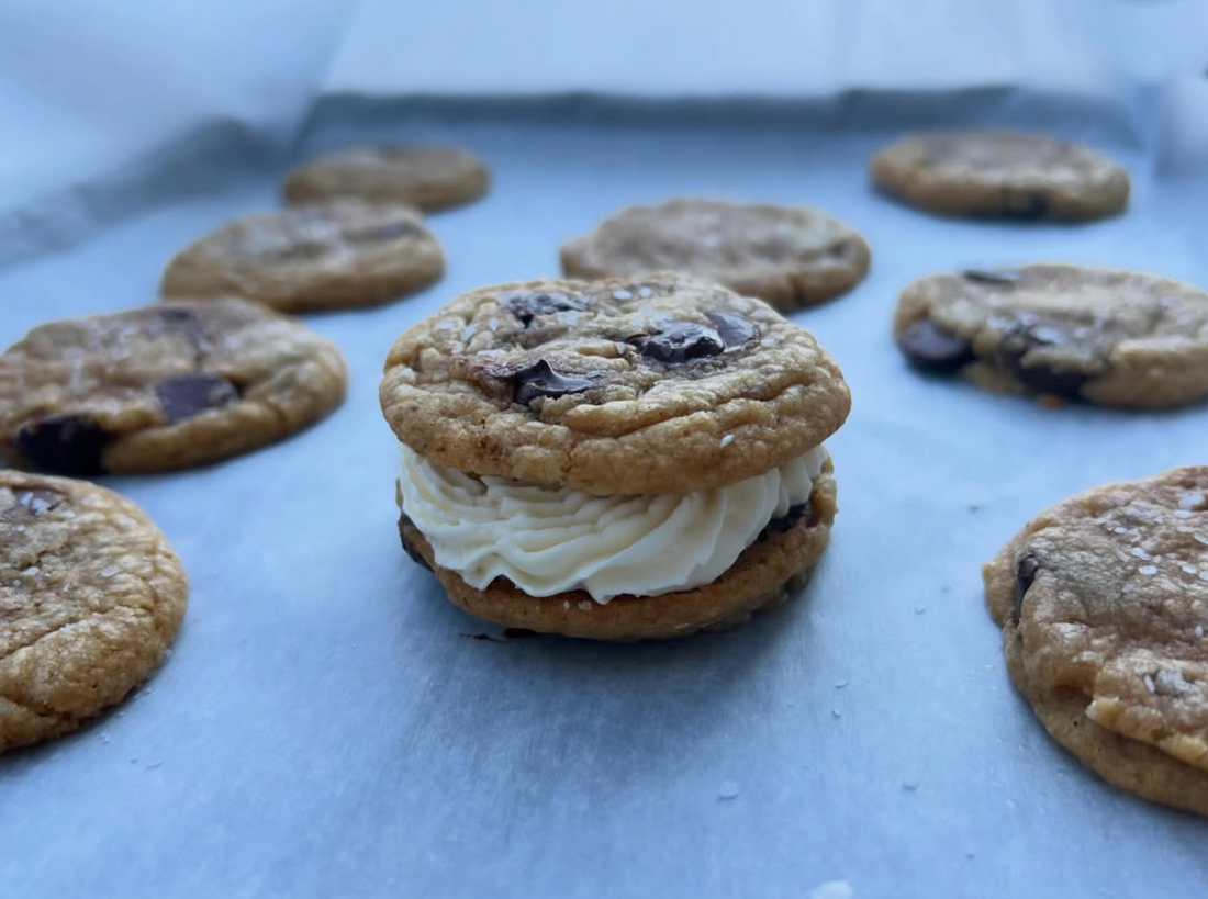 Chocolate Chip Frost-wiches